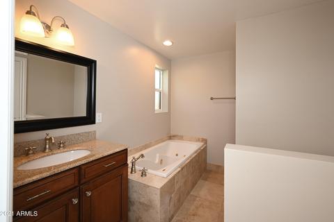 807 E Desert Park Ln, Phoenix, AZ 85020 photo 27