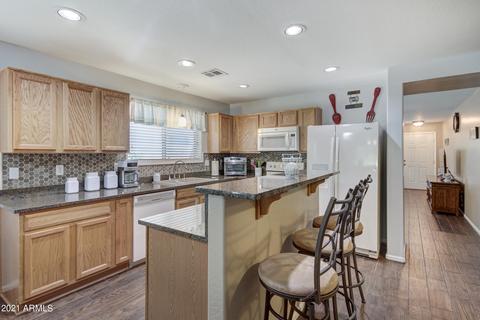 1084 S Olympic Dr, Gilbert, AZ 85296 photo 10