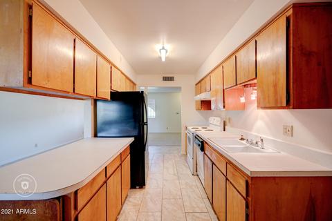 830 Euclid Ave, Phoenix, AZ 85042 photo 2