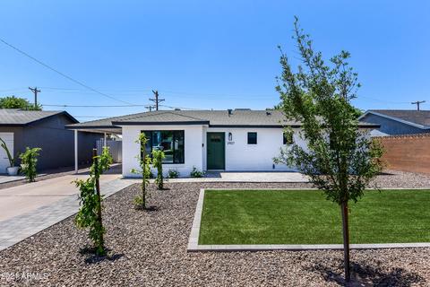 3907 E Monterosa St E, Phoenix, AZ 85018 photo 2