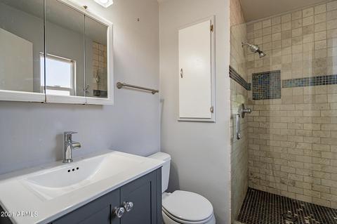 2511 E Highland Ave, Phoenix, AZ 85016 photo 18