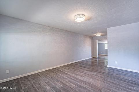 2511 E Highland Ave, Phoenix, AZ 85016 photo 4