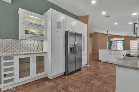 2233 E Menadota Dr, Phoenix, AZ 85024 photo 7