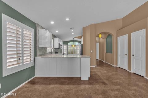 2233 E Menadota Dr, Phoenix, AZ 85024 photo 9