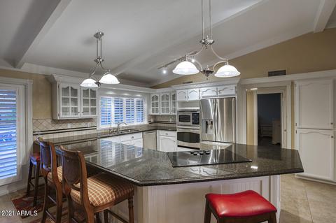 225 E Paradise Ln, Phoenix, AZ 85022 photo 9