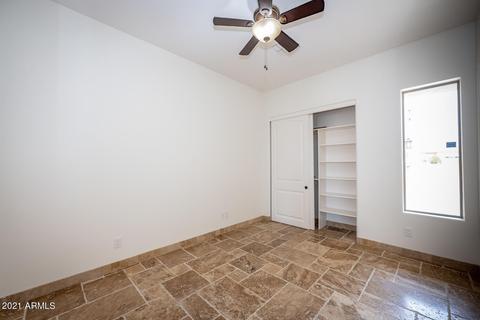 929 E Irvine Rd, Phoenix, AZ 85086 photo 9