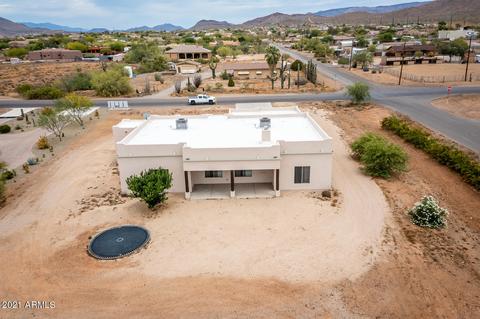 929 E Irvine Rd, Phoenix, AZ 85086 photo 4