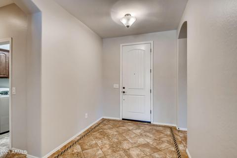 2664 E Lodgepole Dr, Gilbert, AZ 85298 photo 5