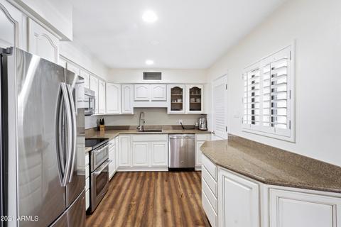 3418 E Turney Ave, Phoenix, AZ 85018 photo 4