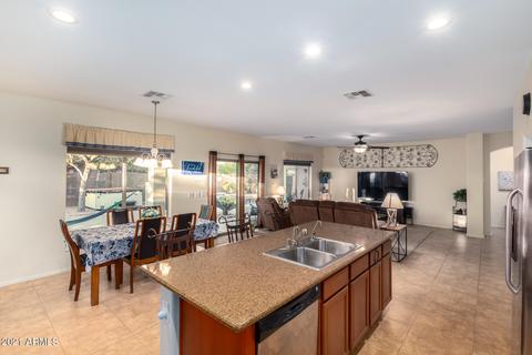 2914 E Coconino Dr, Gilbert, AZ 85298 photo 12