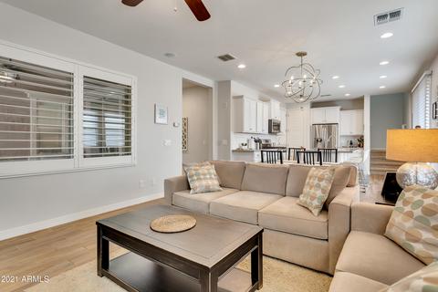 4709 E Patrick Ln, Phoenix, AZ 85050 photo 5
