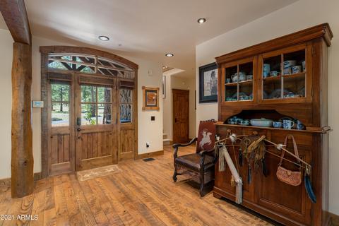2114 E Del Rae Dr, Flagstaff, AZ 86005 photo 3
