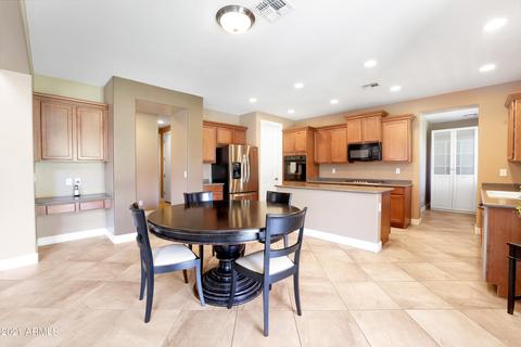 3151 E Coconino Dr, Gilbert, AZ 85298 photo 17