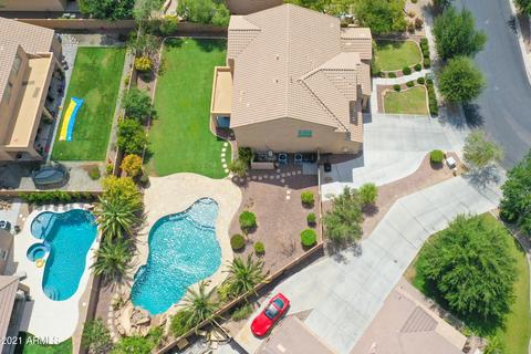 3151 E Coconino Dr, Gilbert, AZ 85298 photo 1