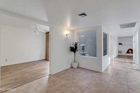 11431 S Maze Ct, Phoenix, AZ 85044 photo 4