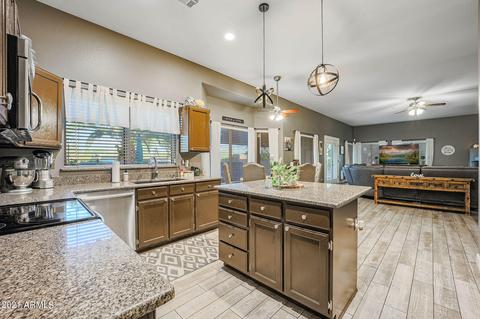 38253 N 3rd St, Phoenix, AZ 85086 photo 6