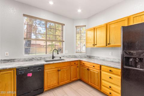 105 N Concord St, Gilbert, AZ 85234 photo 8