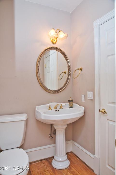 4616 E Grove Cir, Mesa, AZ 85206 photo 9