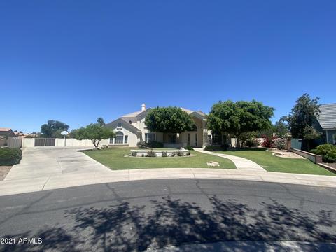 4616 E Grove Cir, Mesa, AZ 85206 photo 2