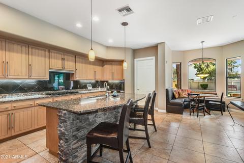 2 E Cactus Wren Dr, Phoenix, AZ 85020 photo 10