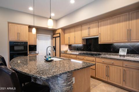 2 E Cactus Wren Dr, Phoenix, AZ 85020 photo 12