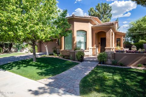 2 E Cactus Wren Dr, Phoenix, AZ 85020 photo 3