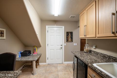 2 E Cactus Wren Dr, Phoenix, AZ 85020 photo 18