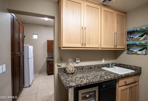 2 E Cactus Wren Dr, Phoenix, AZ 85020 photo 19