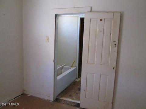 516 E Border Rd, Bisbee, AZ 85603 photo 12