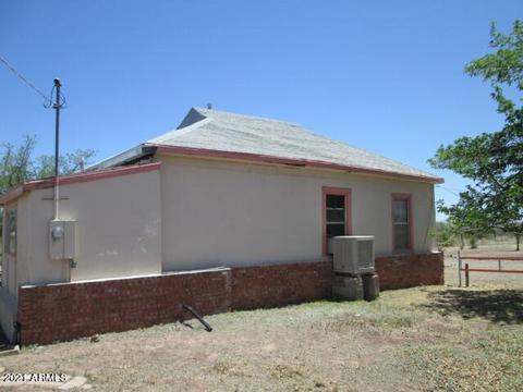 516 E Border Rd, Bisbee, AZ 85603 photo 6
