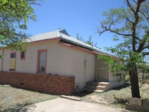 516 E Border Rd, Bisbee, AZ 85603 photo 4