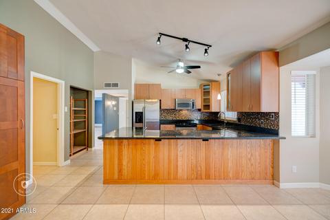 301 E Glencove St, Mesa, AZ 85201 photo 4