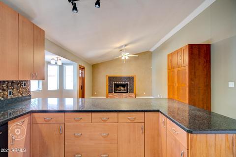 301 E Glencove St, Mesa, AZ 85201 photo 11
