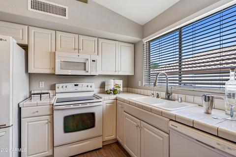 3619 E Desert Willow Rd, Phoenix, AZ 85044 photo 10