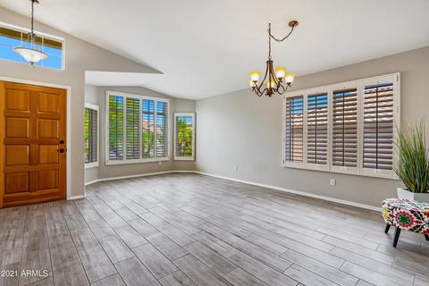 3619 E Desert Willow Rd, Phoenix, AZ 85044 photo 4