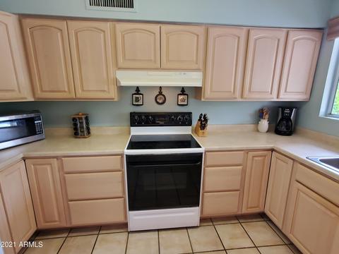 8049 E Flossmoor Ave, Mesa, AZ 85208 photo 9