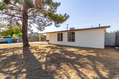 7742 W Mitchell Dr, Phoenix, AZ 85033 photo 2