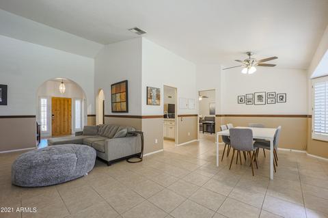 3431 E Rosemonte Dr, Phoenix, AZ 85050 photo 6
