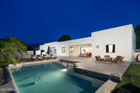 3022 E Robin Ln, Gilbert, AZ 85296 photo 9