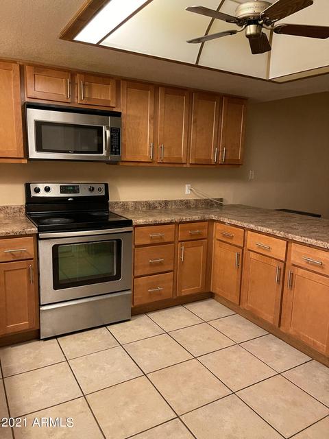 521 E Utopia Rd, Phoenix, AZ 85024 photo 8