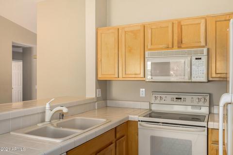 1817 E Lindrick Dr, Chandler, AZ 85249 photo 5