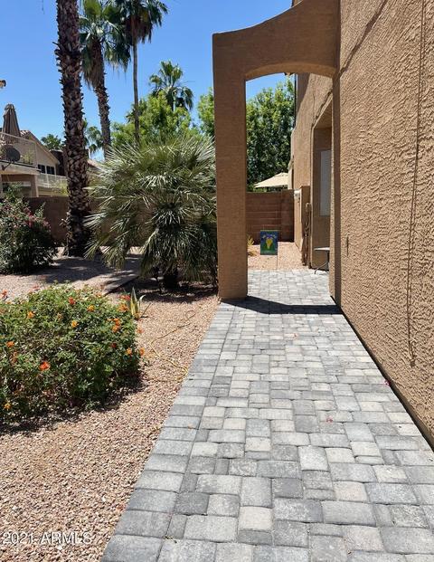 1391 E Windsor Dr, Gilbert, AZ 85296 photo 3