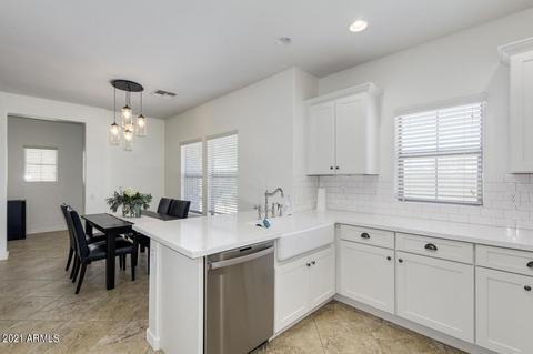 3979 E Melinda Dr, Phoenix, AZ 85050 photo 12