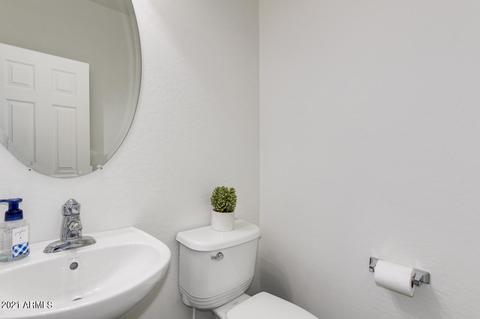 3979 E Melinda Dr, Phoenix, AZ 85050 photo 13