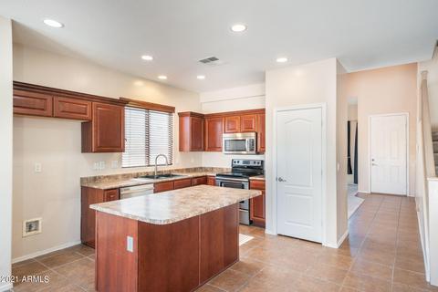 1422 E Thornton Ave, Gilbert, AZ 85297 photo 3