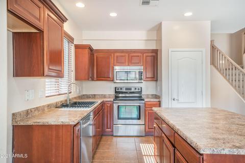 1422 E Thornton Ave, Gilbert, AZ 85297 photo 4