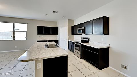 11258 E Aster Ln, Florence, AZ 85132 photo 4
