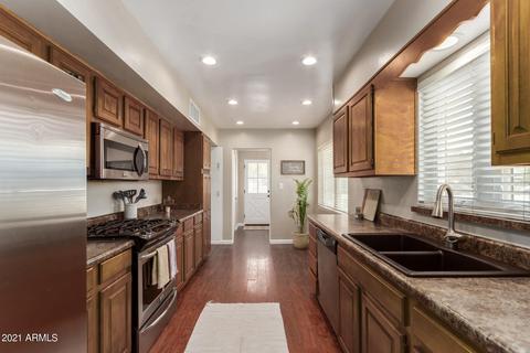 303 E Solana Dr, Tempe, AZ 85281 photo 11