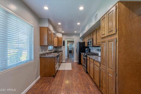 303 E Solana Dr, Tempe, AZ 85281 photo 14