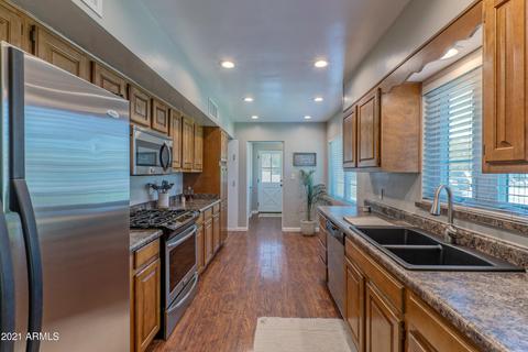 303 E Solana Dr, Tempe, AZ 85281 photo 13